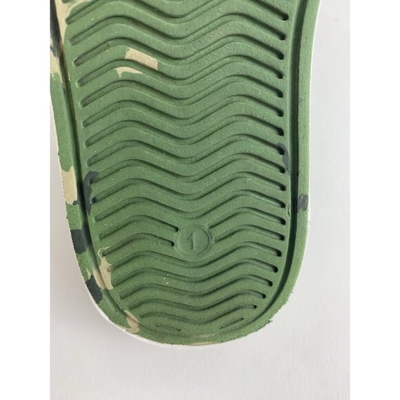 Skechers Guzman Unisex Slip On Kids Shoes Size 1 US Green/White Water - Picture 8 of 9